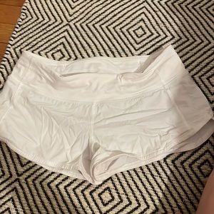 WHITE LULULEMON SHORTS